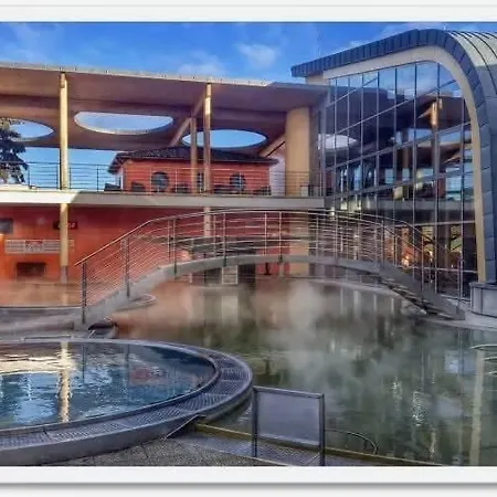 Apartment Ellis Podhajska