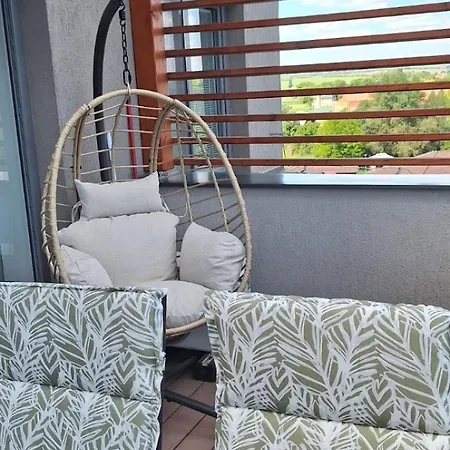 Apartament Ellis Podhájska