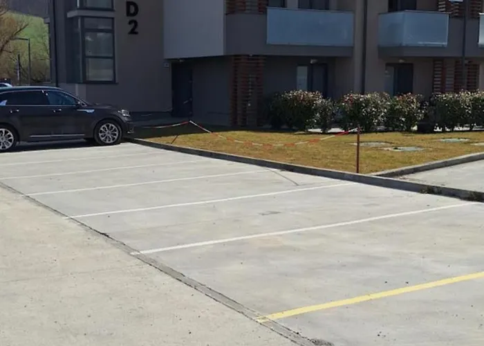 Апартаменты Ellis *